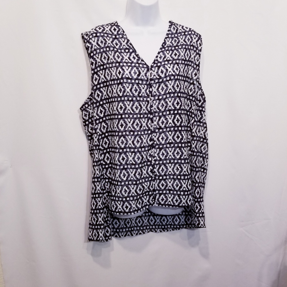Jones NY Blue and White Chiffon Top
